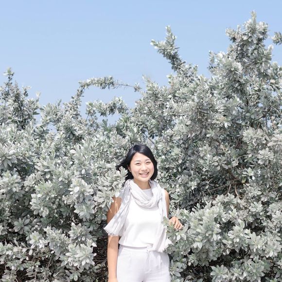 Meet your Posher, Sophia - Picture 1 of 1